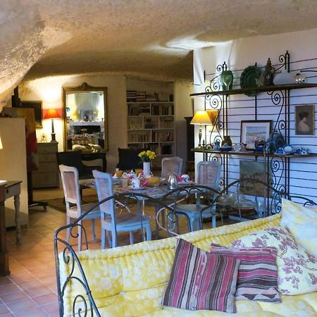 La Cave De L'Eperon Acomodação com café da manhã Trôo Exterior foto